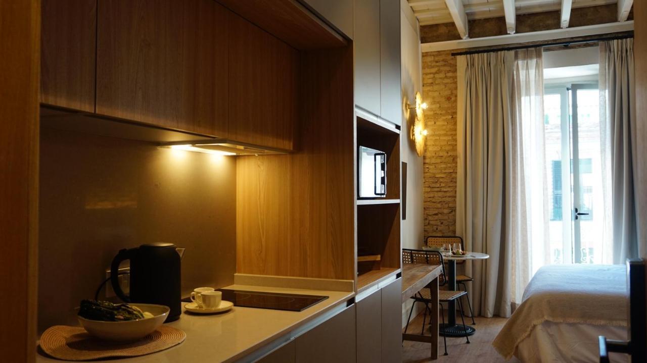 San Jorge Suites Triana Σεβίλλη Εξωτερικό φωτογραφία